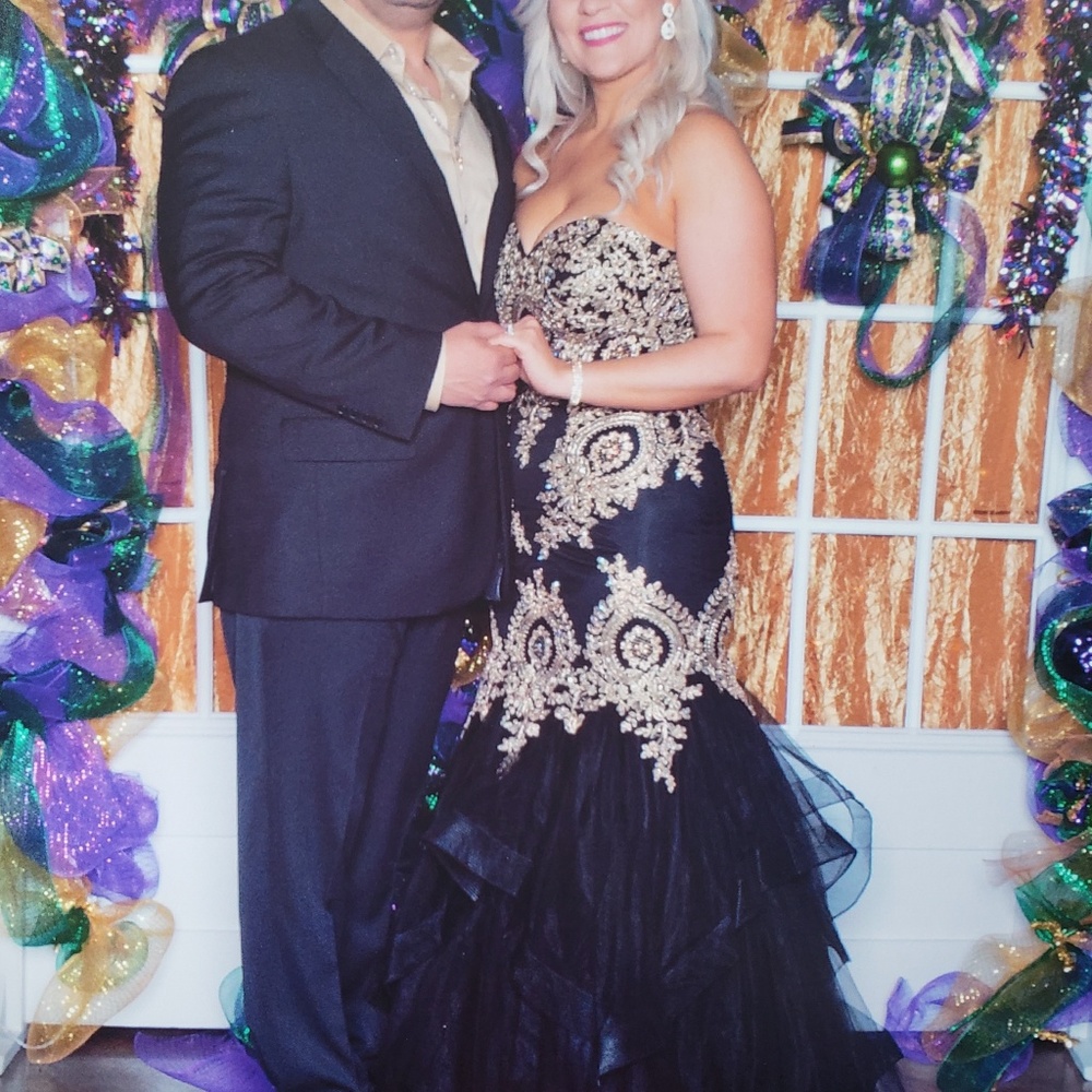 Prom Dress/ Evening Gown size M (6,8, or10)